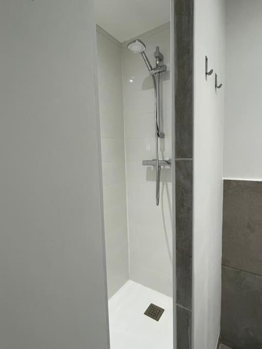 Le Roland-Garros Apartment ชาลง-ซูร์-ซอน ภายนอก รูปภาพ